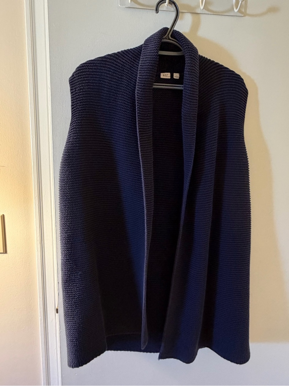 GAP size Large navy blue collared vest cardigan